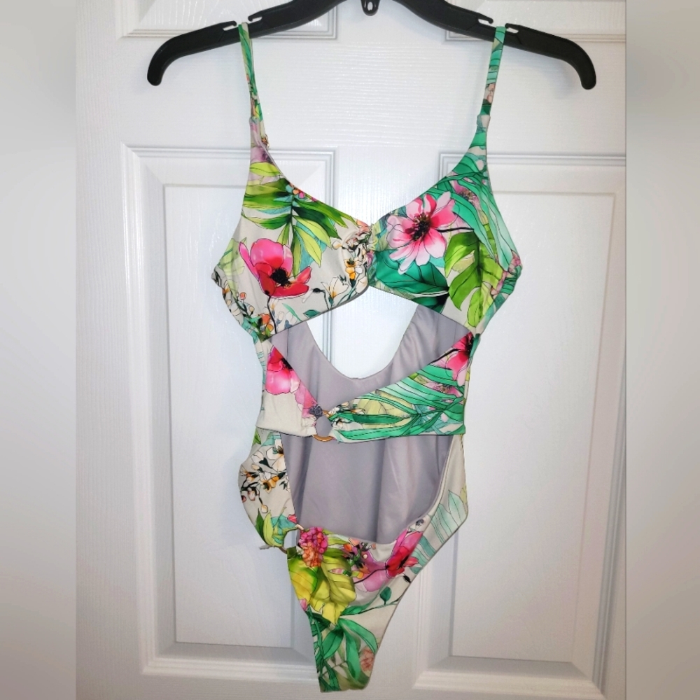 Women swimsuit